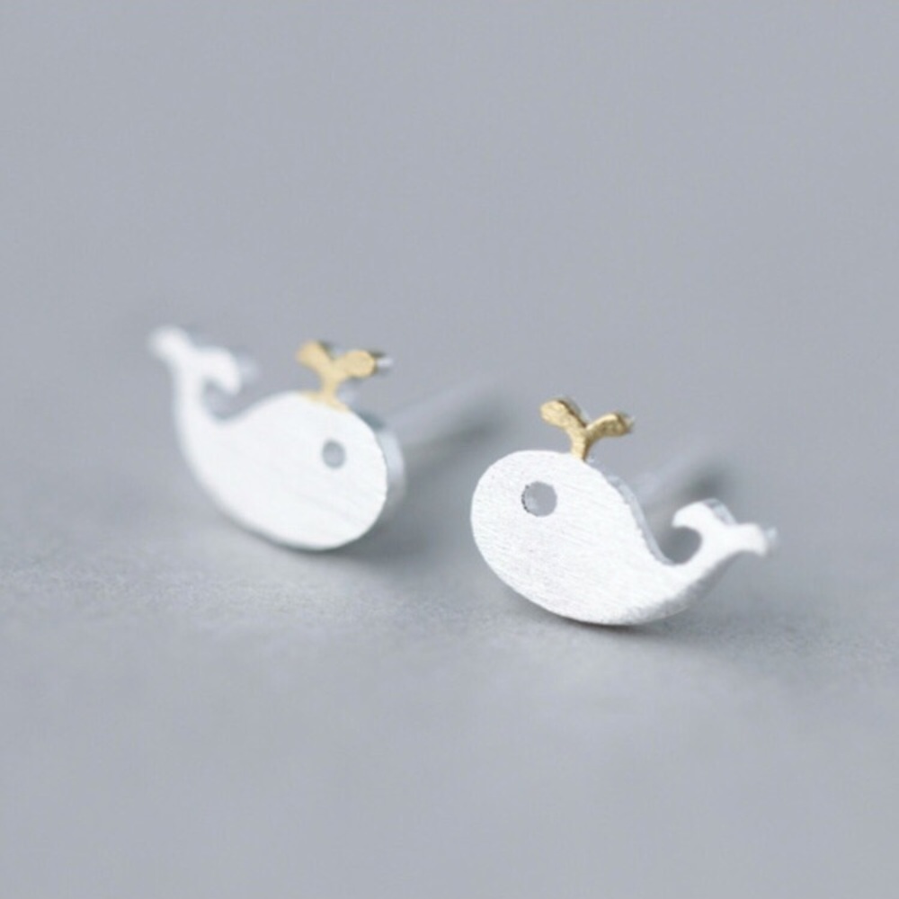 🐳LAST ONE🐳 Mini is whale Post Earrings 925Silver